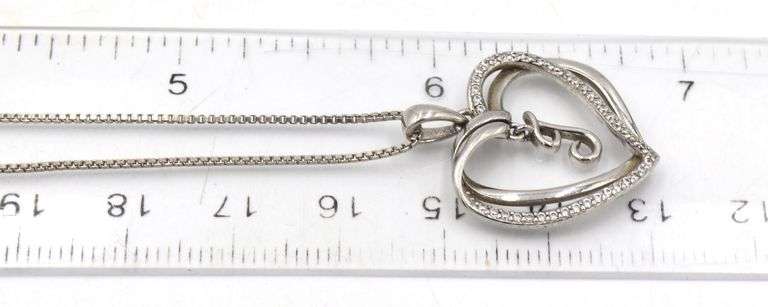 Group lot of vintage 925 sterling silver necklaces