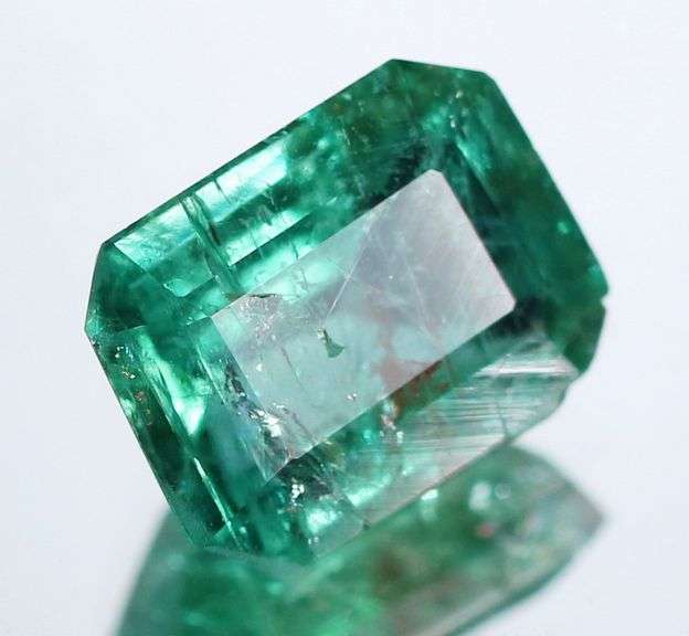 Excellent 1.29ct real Colombian Emerald