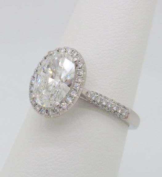 2.07CTW Diamond Encrusted Halo Diamond Ring