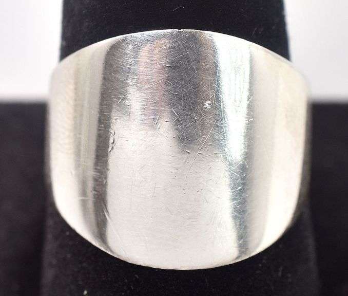 Wide Band Ring in Sterling Silver