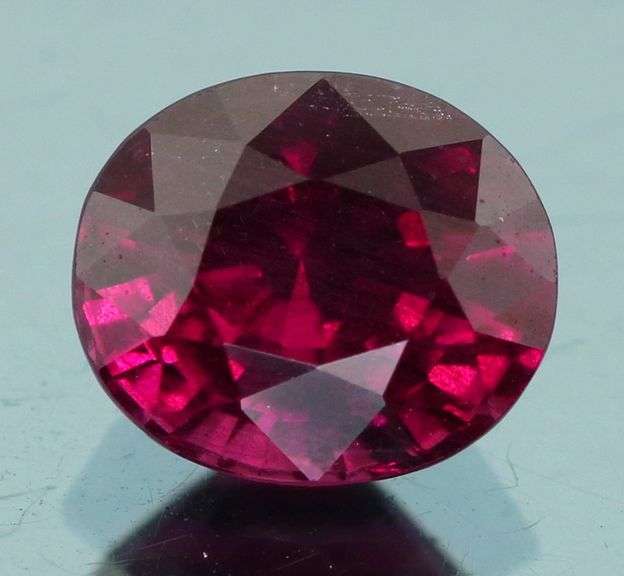 Amazing 2.06ct UNTREATED cherry red Rhodolite Garnet