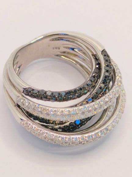Stunning 14K White Gold Cocktail Ring - 5 Carats Total Diamond Weight