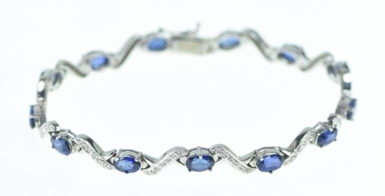 18K White Gold 7.52 Ctw Natural Sapphire Diamond Wavy Bracelet