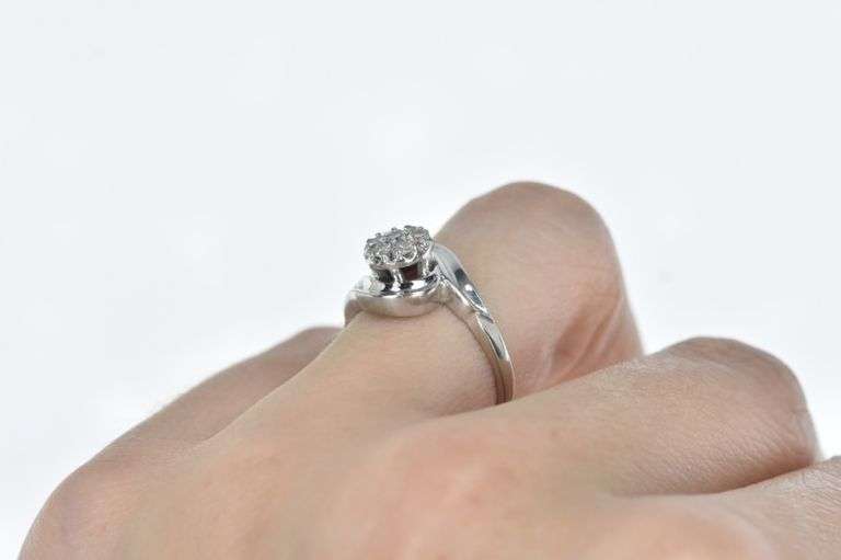 14K White Gold 0.21 Ct Round Diamond Cluster Bypass Ring