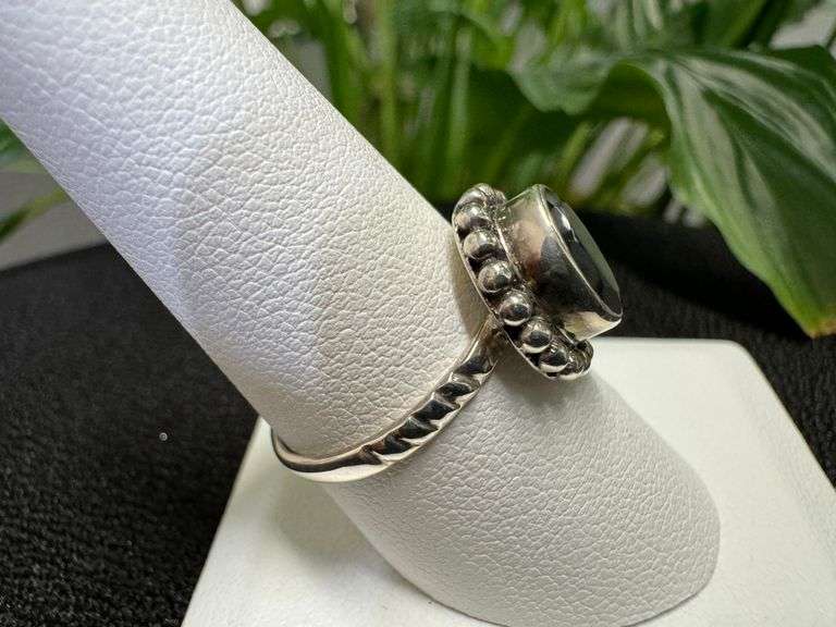 Sterling Silver Natural Black Onyx Gemstone Ring Size 9