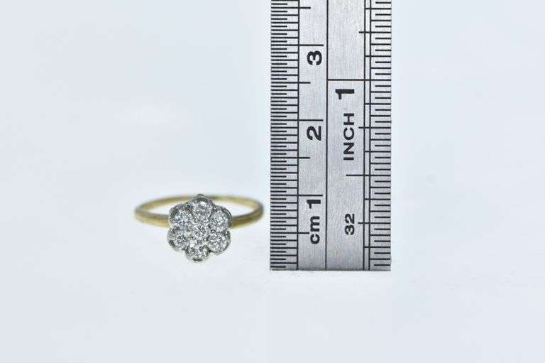 14K Yellow Gold 0.35 Ctw Diamond Vintage Cluster Ring