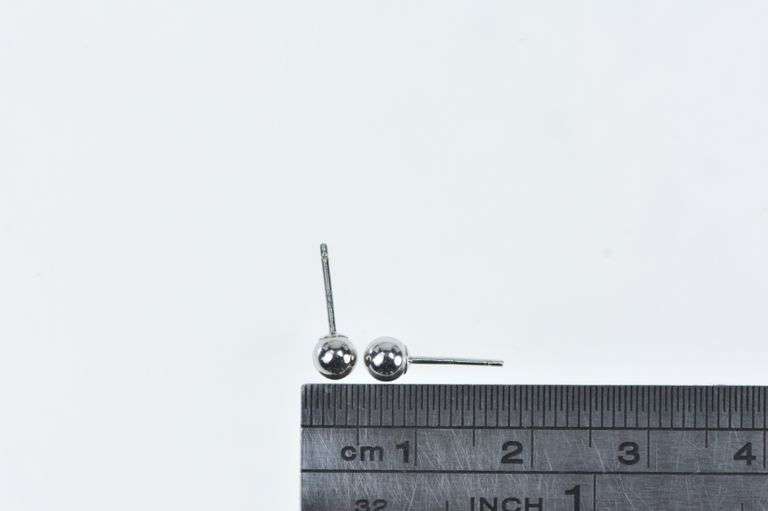 14K White Gold 4.0mm Round Ball Classic Vintage Stud Earrings