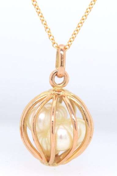 18kt Yellow gold Pearl cage charm pendant on chain