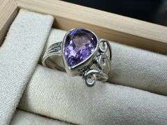 Sterling Silver Natural Amethyst Gemstone Ring Size 9