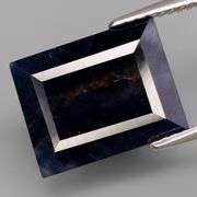 Elegant 8.98ct untreated midnight Sapphire