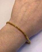 ALTERNATING 22K GOLD SQUARE CHAIN BRACELET