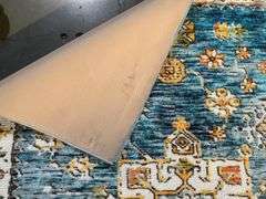 Beautiful Classic rug 5x7