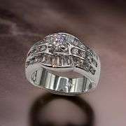 Stunning 14 Kt White Gold Plated VVs1  E-F Simulated Diamond Ring