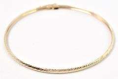 Simply Elegant 10K Yellow Gold Bangle Bracelet
