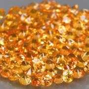 Glittering 3.24ct golden Sapphire set