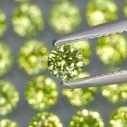 Fantastic 4.39ct 3mm round cut Peridot set
