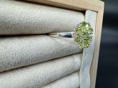 Sterling Silver Fancy Natural Peridot Gemstones Ring Size 10