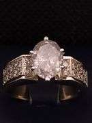 OVAL EXCELLENCE IN 14K WHITE GOLD