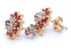 14kt Yellow gold Ruby and diamond flower earrings