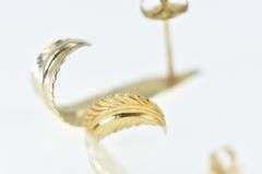 14K Yellow Gold Leaf Feather Curved Vintage Stud Earrings