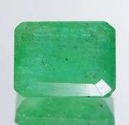 Nice green 2.33ct classic Colombian Emerald