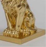 Golden Majesty Gilded Guardian