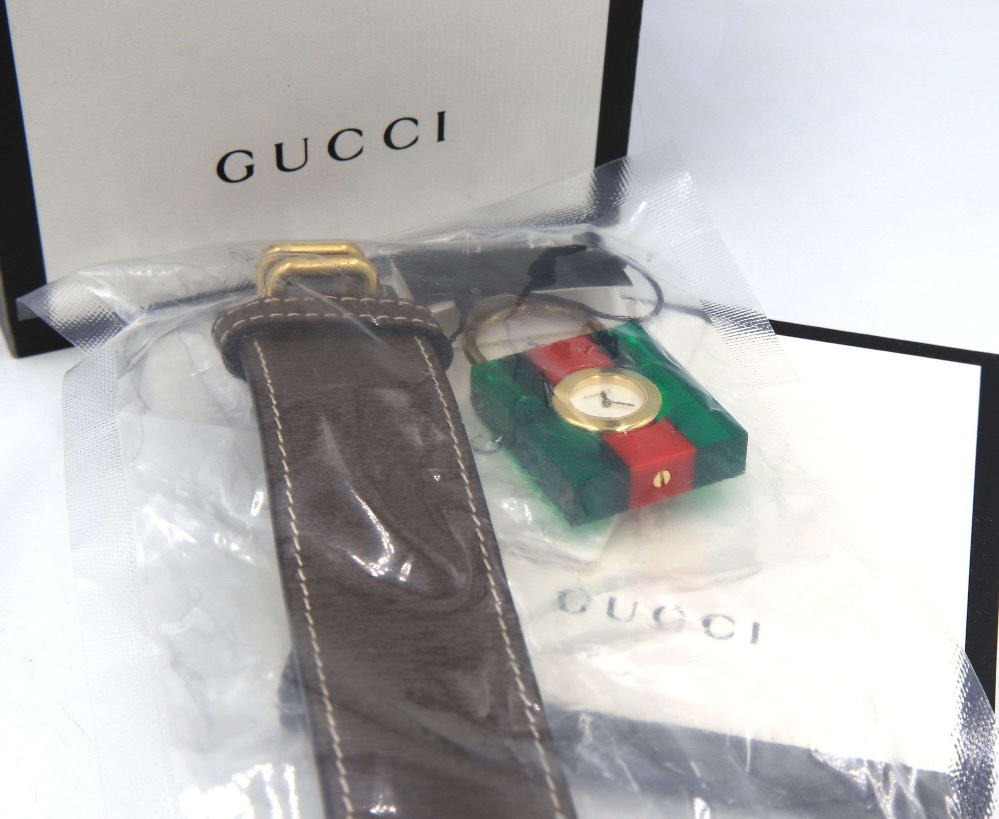 Gucci Constance Padlock Watch Gucci Constance Padlock Watch - 150.5 | The RealReal main image 3