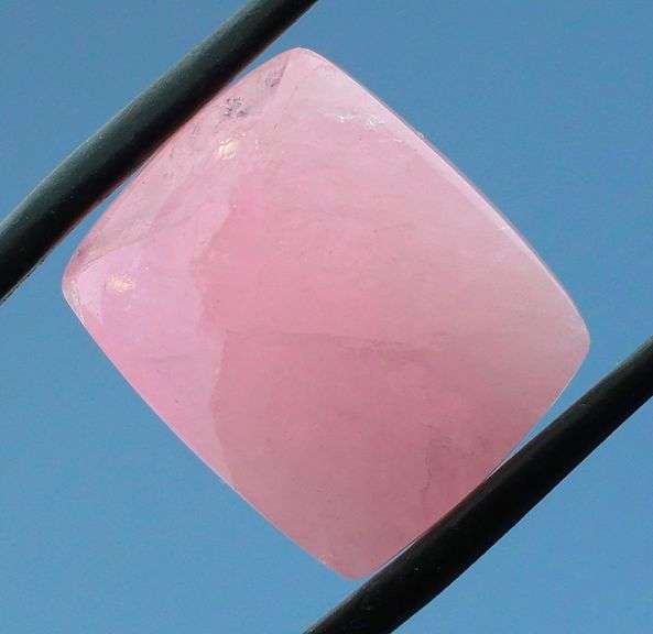 Large! 23.09ct pink Morganite cabochon