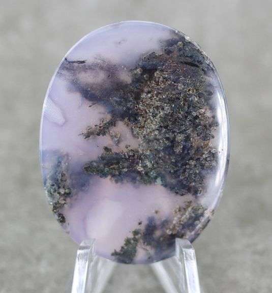 Artistic 55ct Chalcedony and Chlorite cabochon