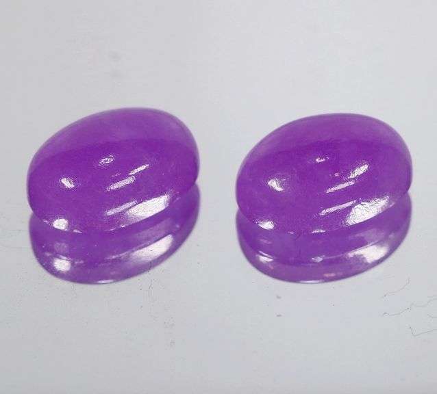 Glowing! 7.72ct top violet Jadeite Jade cabochon set