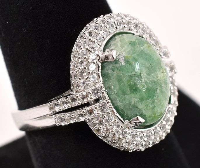 Beautiful 6.50CTS Emerald & 1.50CTW White Topaz Ring in Sterling Silver
