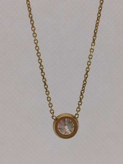A BEAUTIFUL 14K YELLOW GOLD BRILLIANT IN A  BEZEL NECKLACE