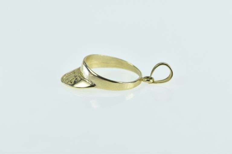 14K Yellow Gold Golf Visor Vintage Hat Golfer Sporty Charm/Pendant