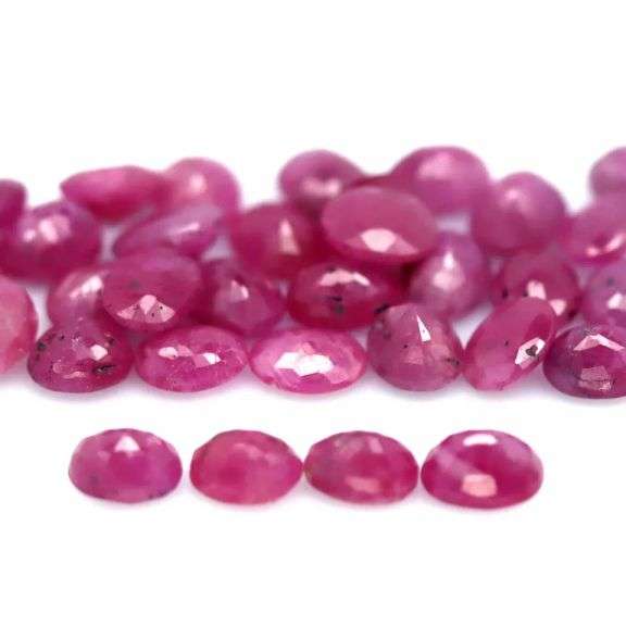 Vivid 14.45ct reddish pink Ruby set from Madagascar