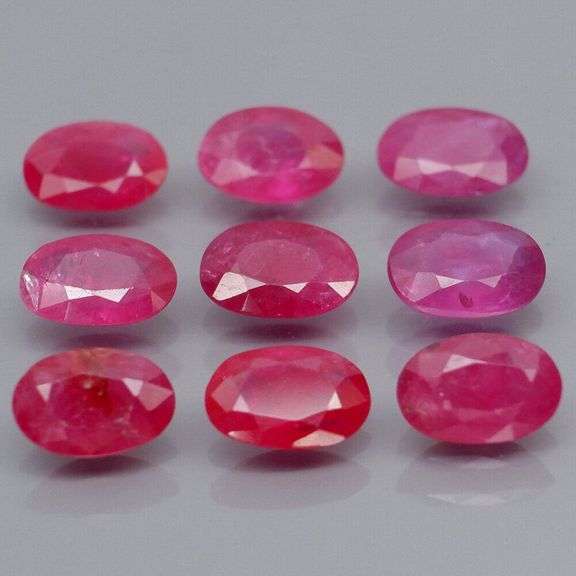 Fantastic 4.44ct HEATED ONLY Burmese Ruby set