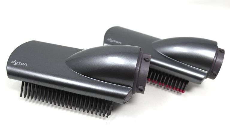 Dyson Brush set and box