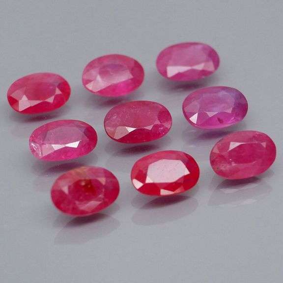 Fantastic 4.44ct HEATED ONLY Burmese Ruby set