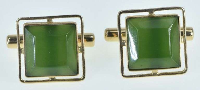14K Yellow Gold Square Nephrite Vintage Ornate Cuff Links