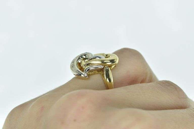 18K Yellow Gold Diamond Vintage Two Tone Interlocking Heart Ring