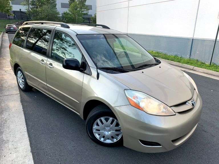 2006 Toyota Sienna 5dr 7-Pass Van LE FWD