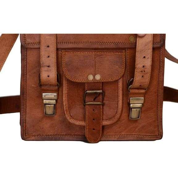 Vintage-Inspired Full Grain Leather Crossbody Messenger