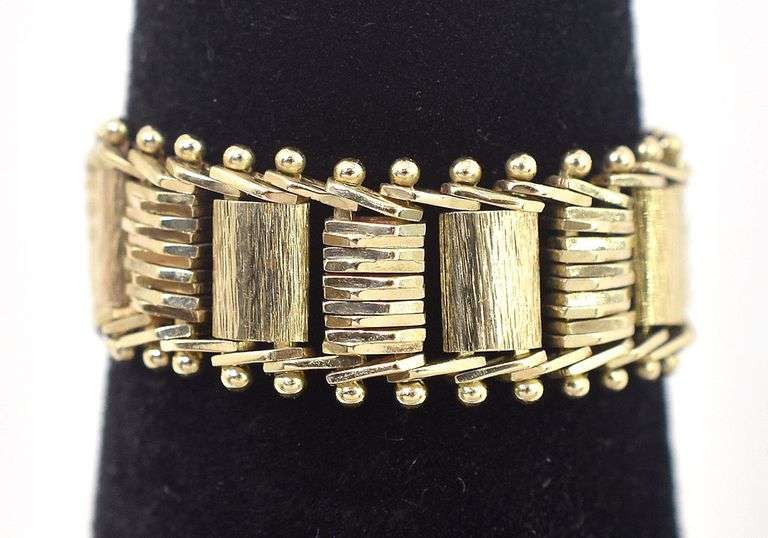 Unique 14K Yellow Gold Ring