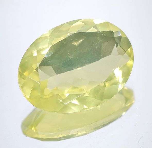 Stunning 6.74ct oval cut Citrine