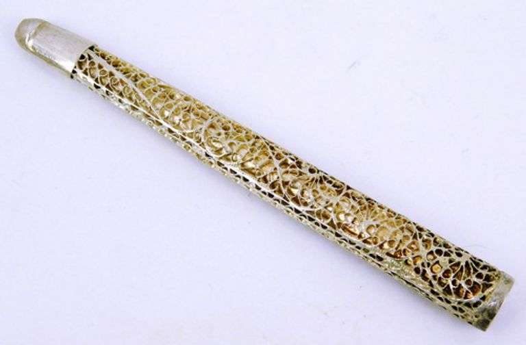 Vintage 800 Silver Filigree Cigarette or Cheroot Holder