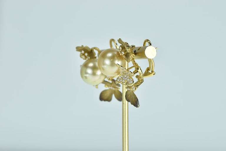 18K Yellow Gold J Y Designer Diamond Pearl Butterfly Earrings