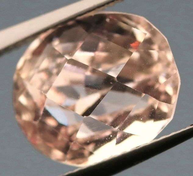 Checker top 11.07ct high fire platinum pink Kunzite