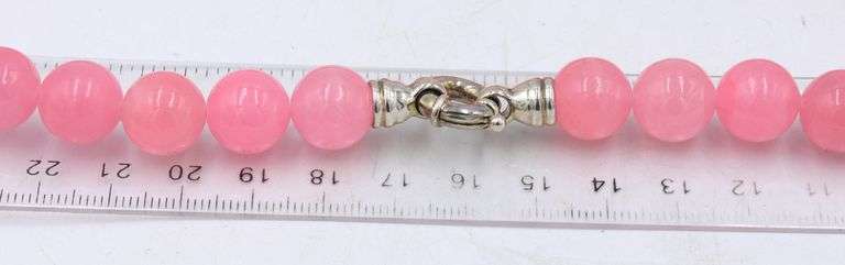 Rose quartz beads necklace