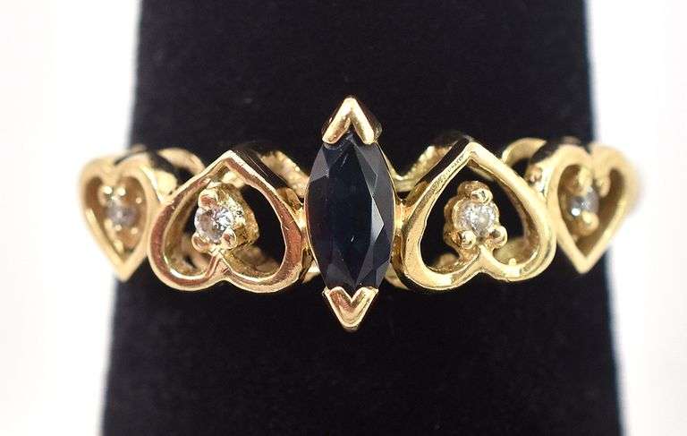 Stunning 14K Yellow Gold Diamond and Blue Sapphire Ring