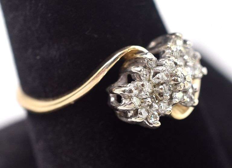 Sparkling 14K Yellow Gold Diamond Ring