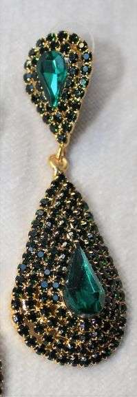 Stylish Fashion Design Earrings